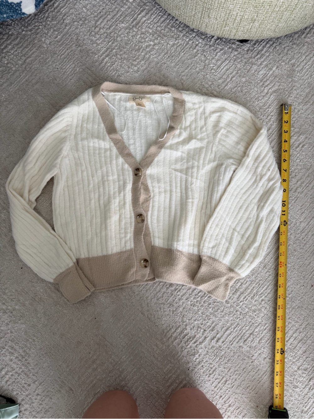 Jessica Simpson Cream and Beige Button-Front Ribbed Cardigan